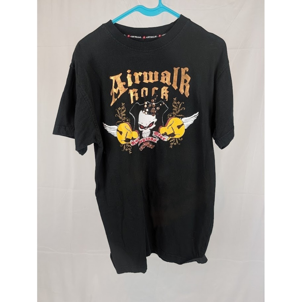 Airwalk Rock Skull Guitar Graphic T-Shirt Black Studded Mens Medium Cotton Tee